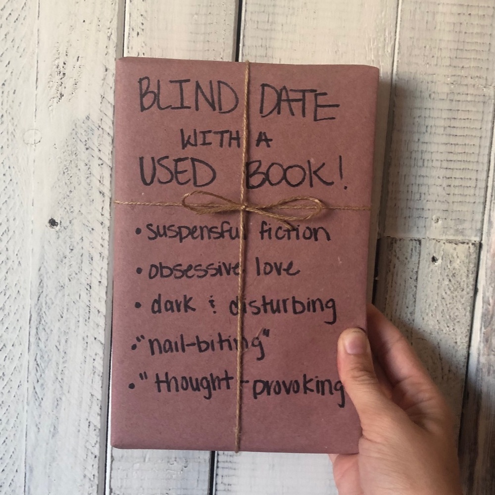 (3/$15) ⭐️ Blind Date With a Used Book!